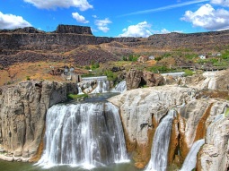 LA10A-13557 scenics 2