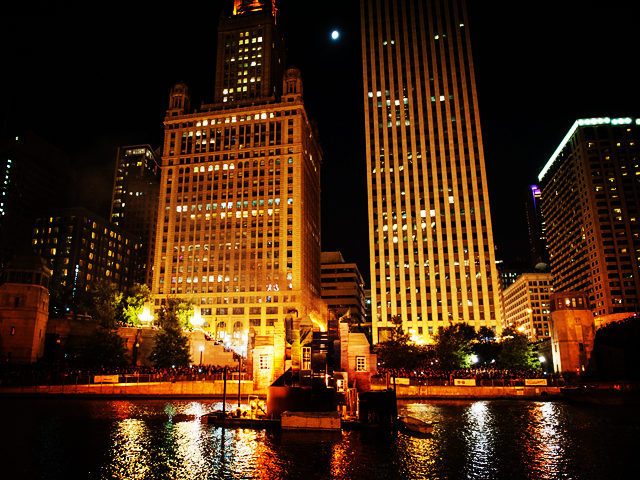 Tour premium de 12 días por el este de Chicago para 4 personas