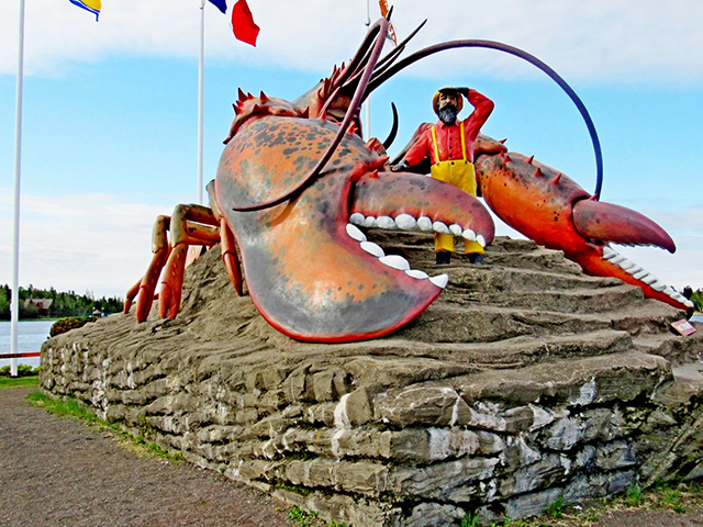 7- Day Quebec City, Peggy’s Cove, Halifax, Hopewell Rocks Tour from Toronto