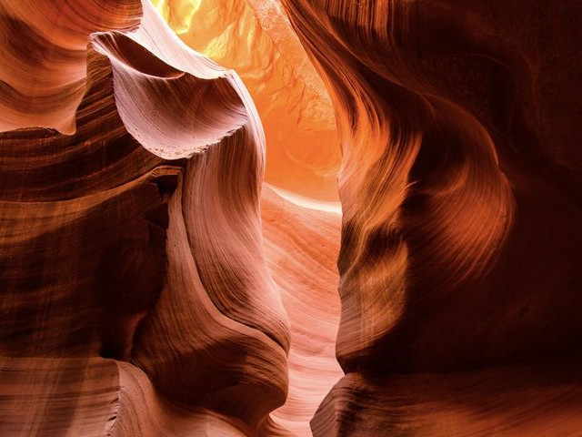 Lower Antelope Canyon, Horseshoe Bend Tour from Las Vegas (Bus Tour & Lunch)