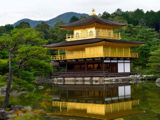 Kyoto: Kinkakuji, Kiyomizu-dera, and Fushimi Inari Tour from Osaka/Kyoto