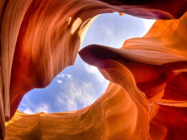 Upper Antelope Canyon Guided Tours | Daily Times 9:10 AM - 1:20 PM