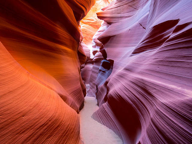 Lower Antelope Canyon Ticket (X:15 or X:45 Time Slots in Canyon)