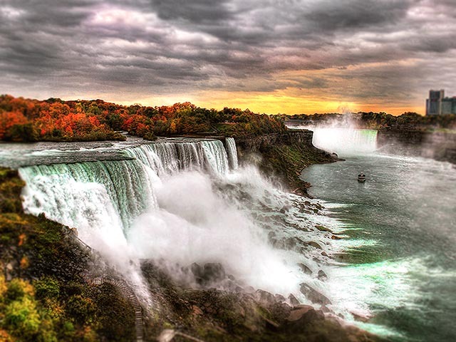 Niagara Falls 3-Day Tour From New York, Depart by Train