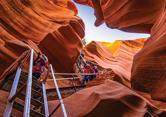 upper antelope canyon and horseshoe bend tour