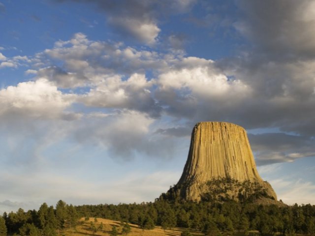 San Francisco airport pick-up+Las Vegas+Lower Antelope Cave+Grand Teton National Park+Yellowstone National Park+Presidential Hill+Crazy Horse Rock+Salt Lake City+free day 12-Day Tour