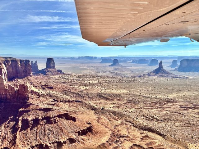 Monument Valley Air Tour-75-90 minute air tour