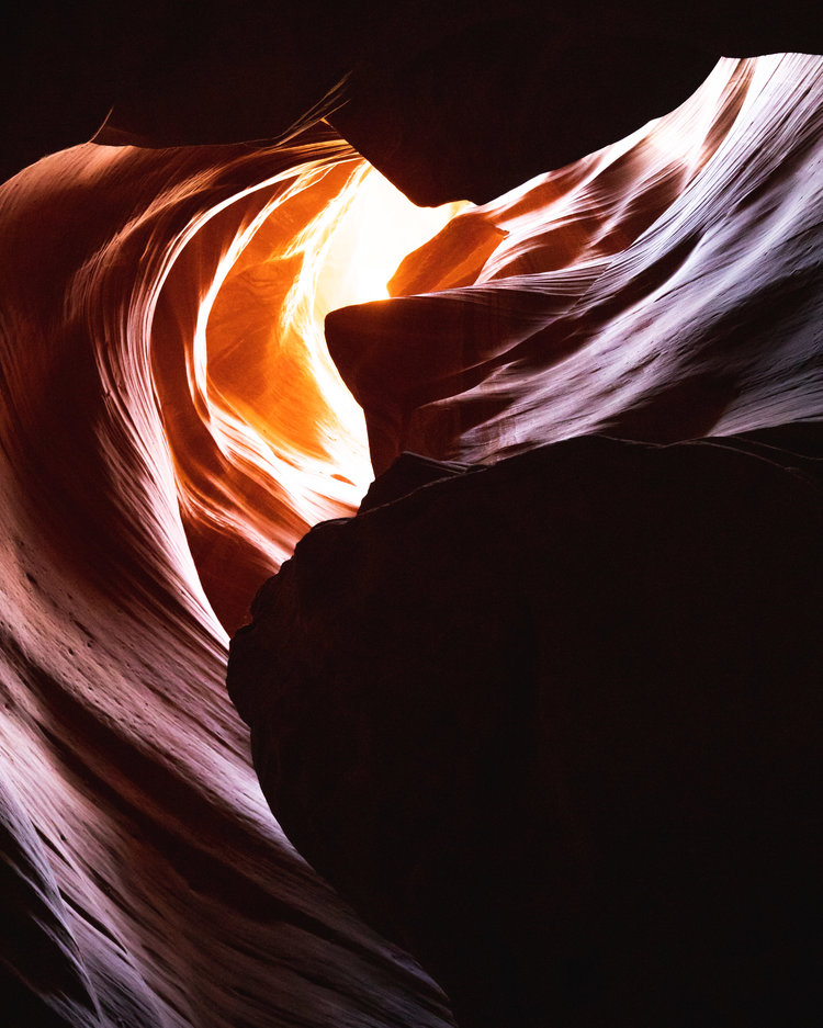 antelope canyon tours lower vs upper