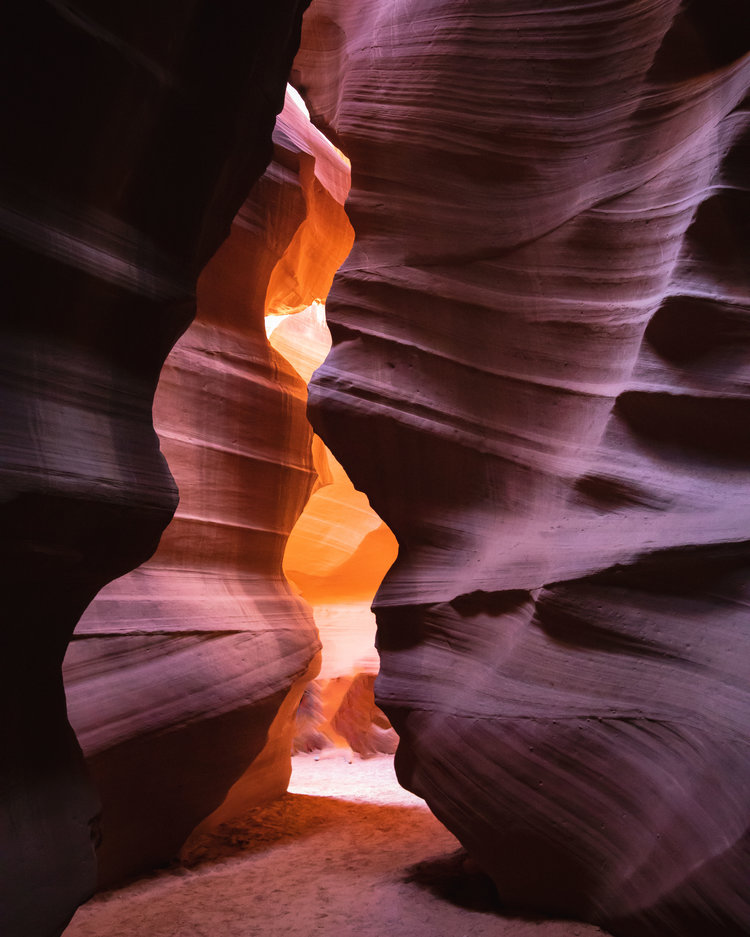 antelope canyon tours lower vs upper