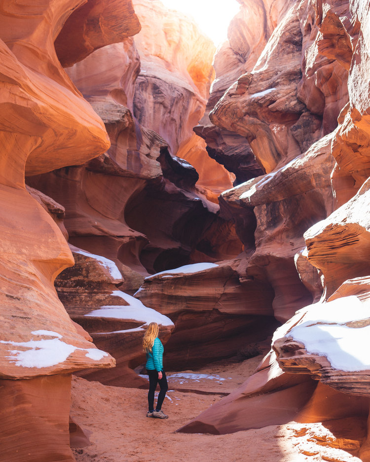 antelope canyon tours lower vs upper